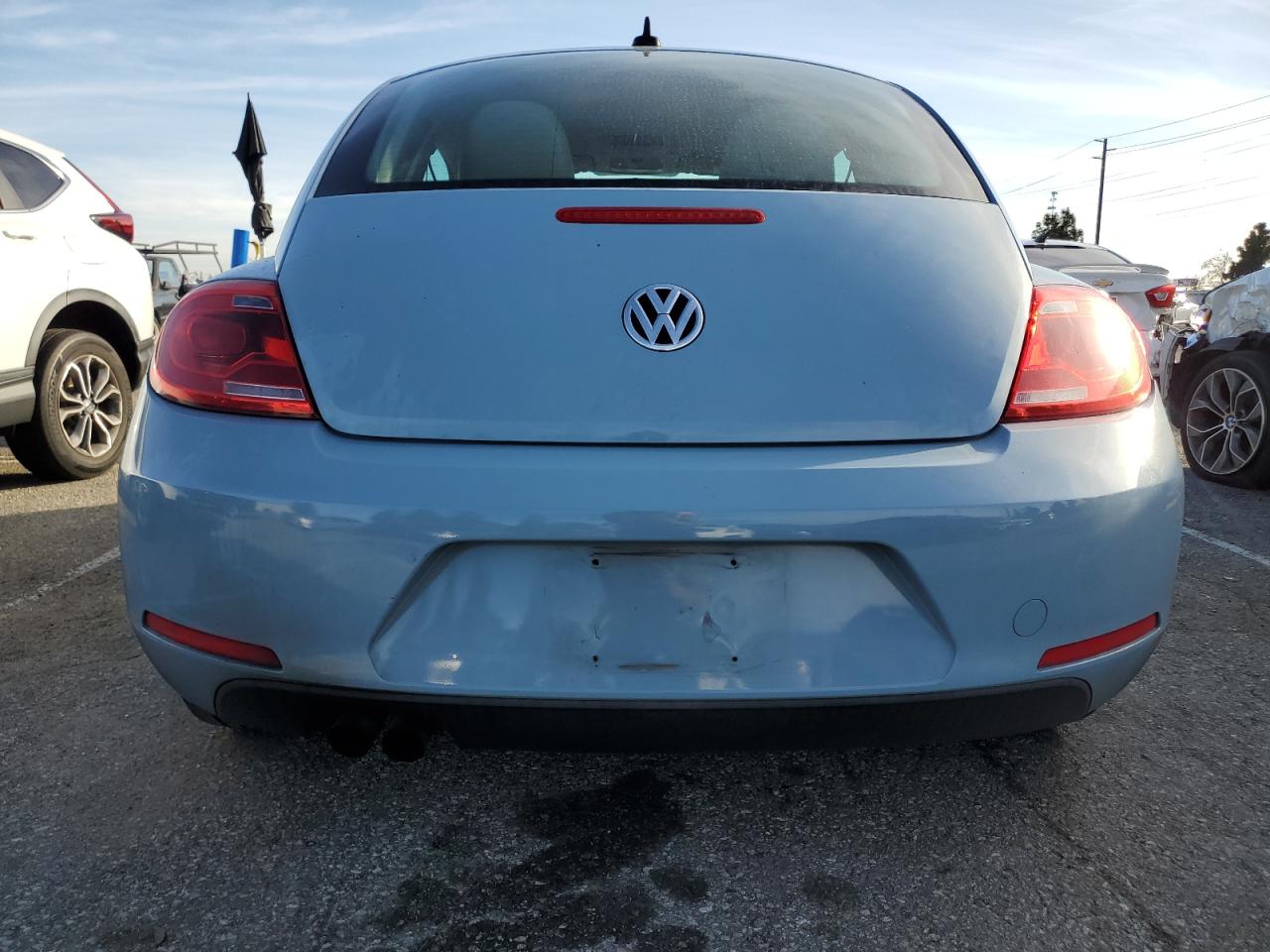 2015 Volkswagen Beetle - Image 6