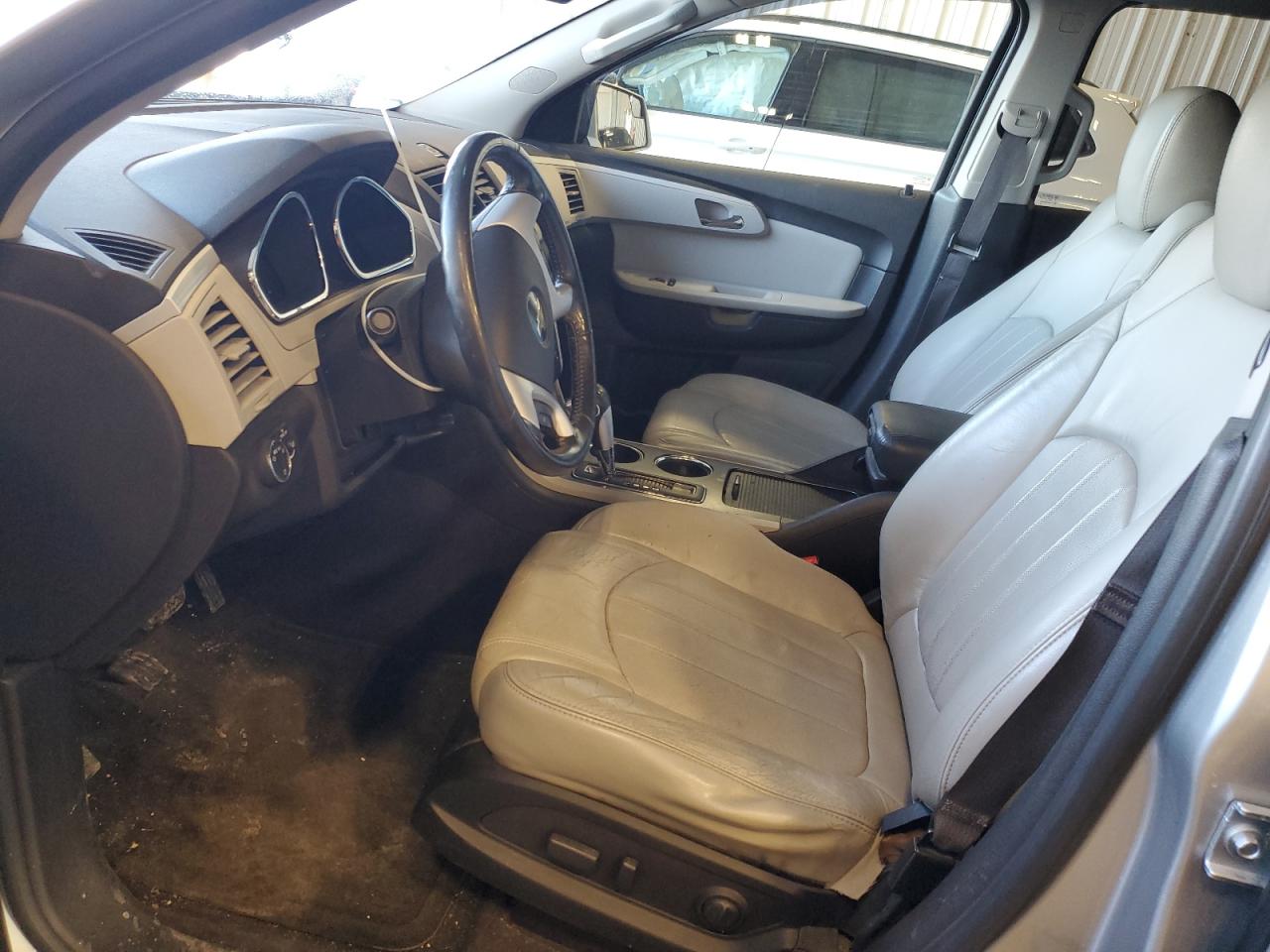 2011 Chevrolet Traverse - Image 7