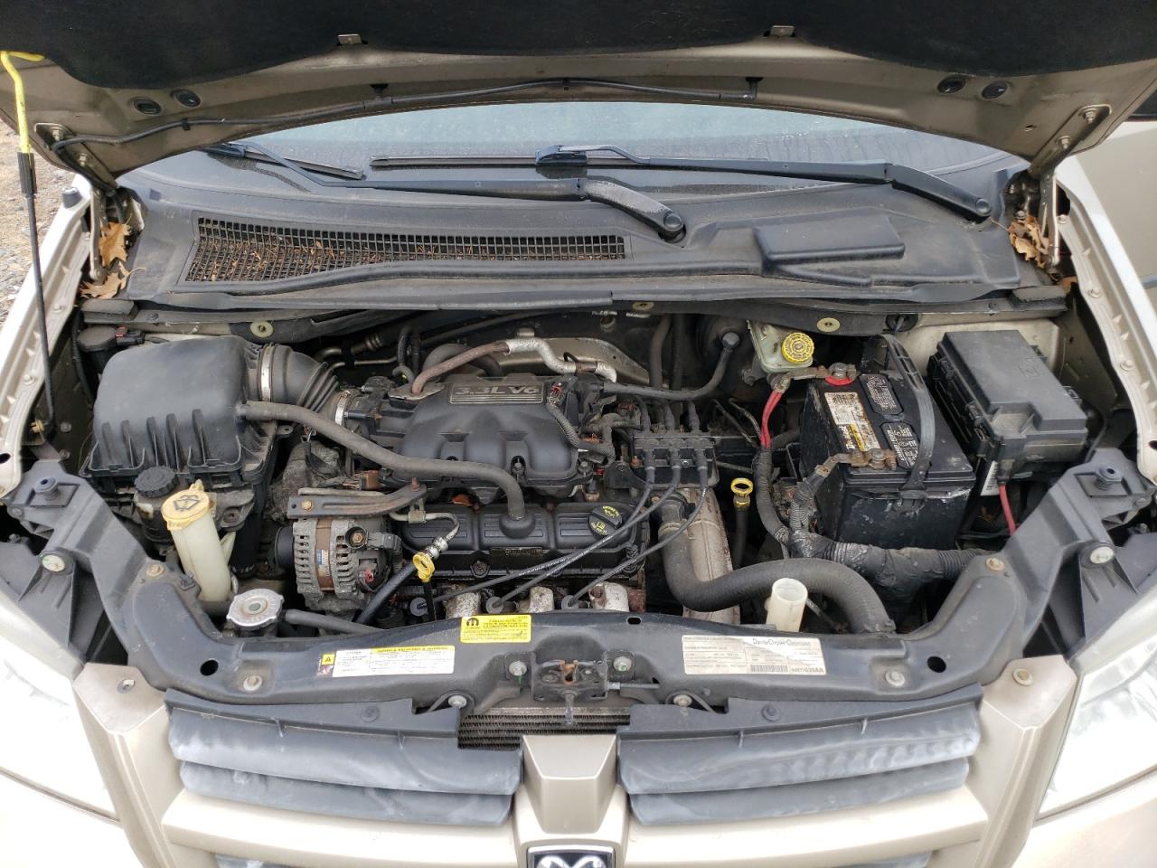 2008 Dodge Caravan - Image 12