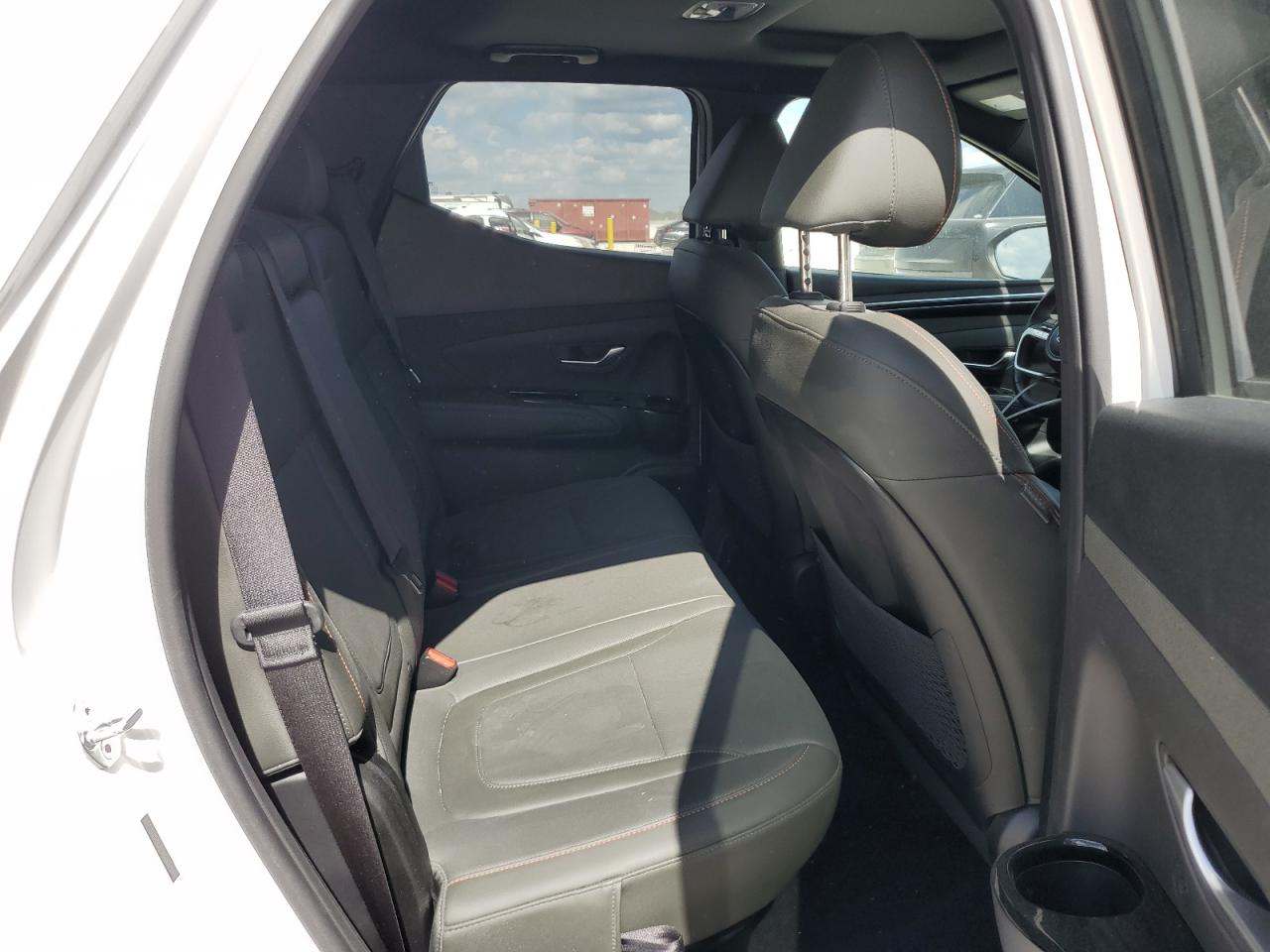 2023 Hyundai Santa Cruz - Image 10