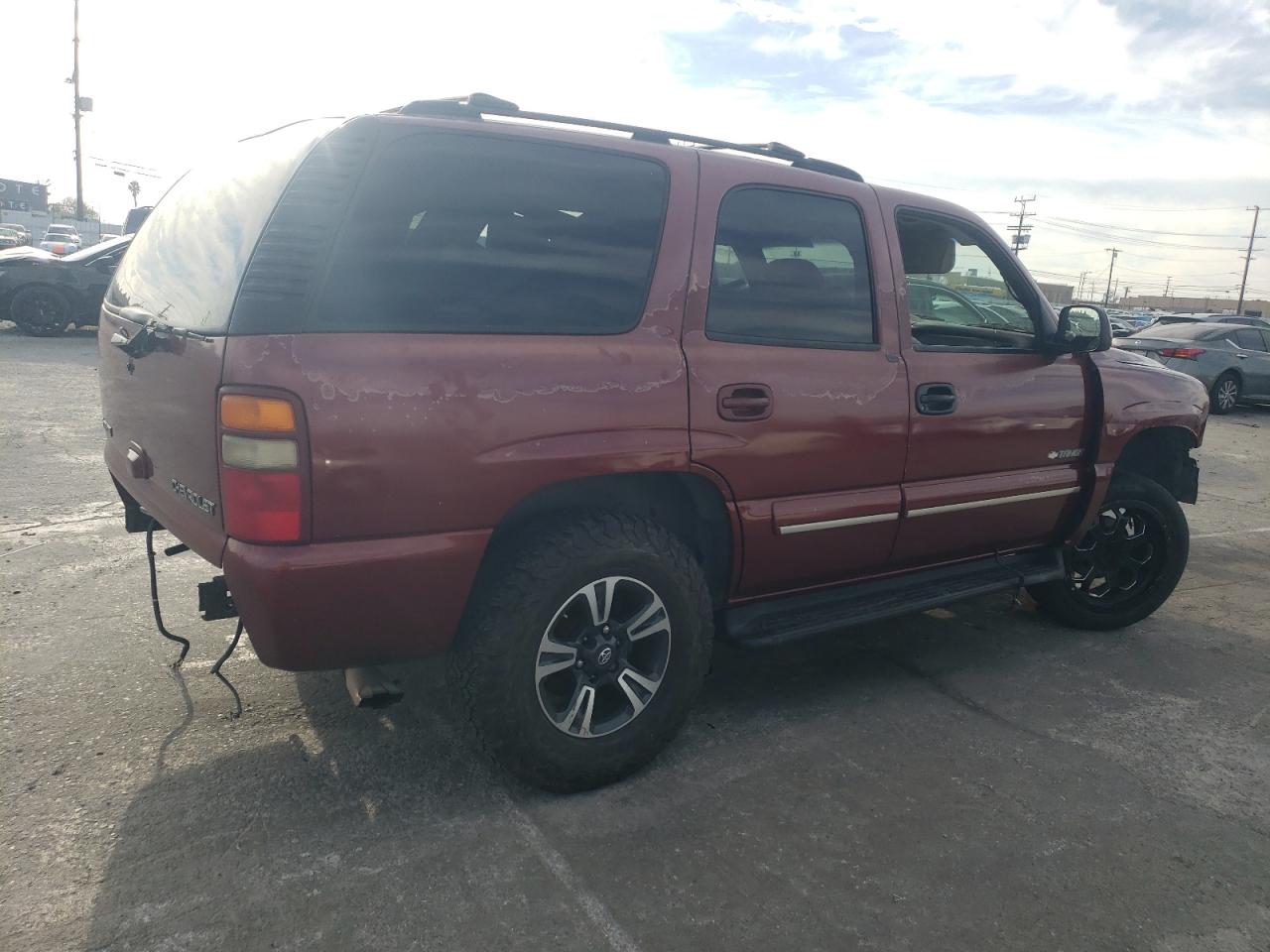 2003 Chevrolet Tahoe - Image 3
