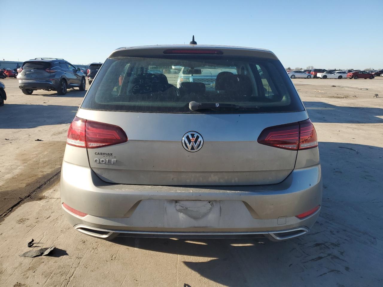 2019 Volkswagen Golf - Image 6