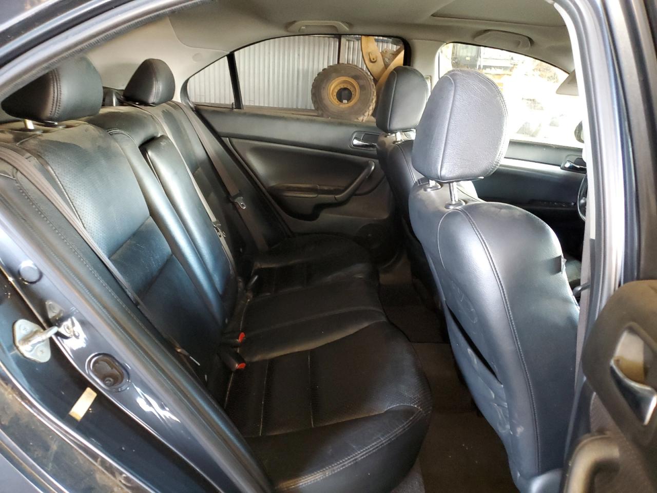 2004 Acura TSX - Image 10
