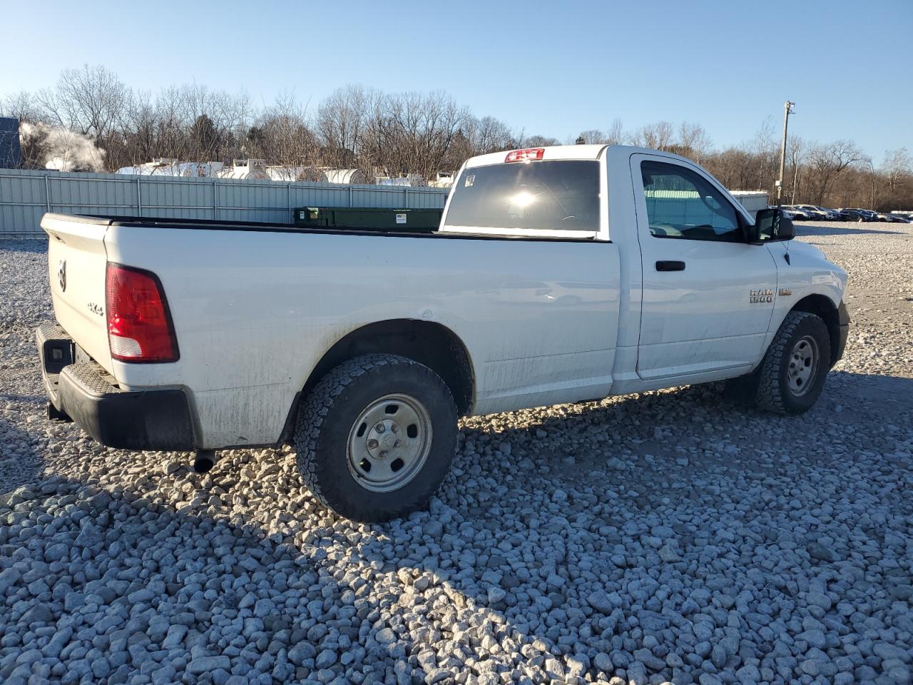 2015 RAM 1500 - Image 3
