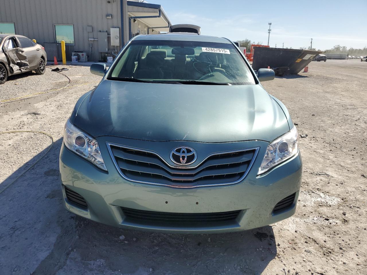 2010 Toyota Camry - Image 5