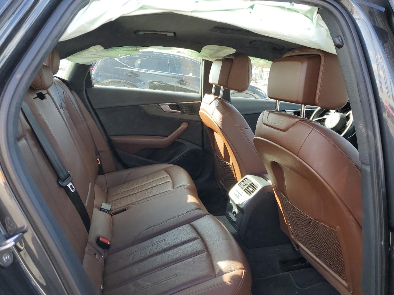 2018 Audi A4 - Image 10