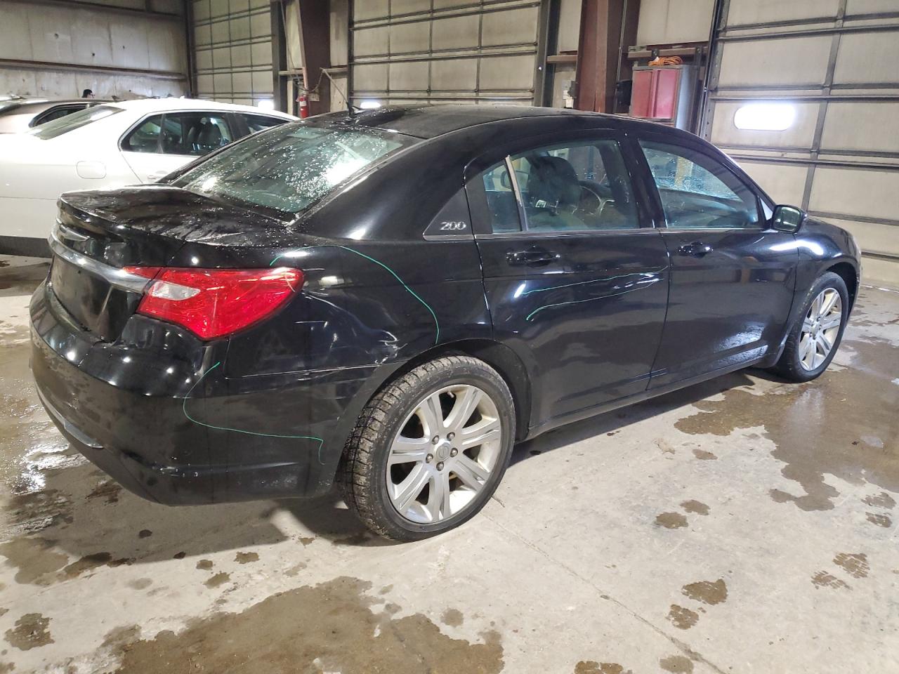 2011 Chrysler 200 - Image 3