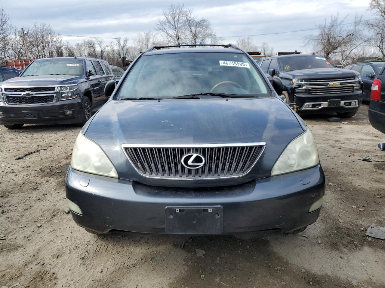 2004 Lexus RX - Image 5