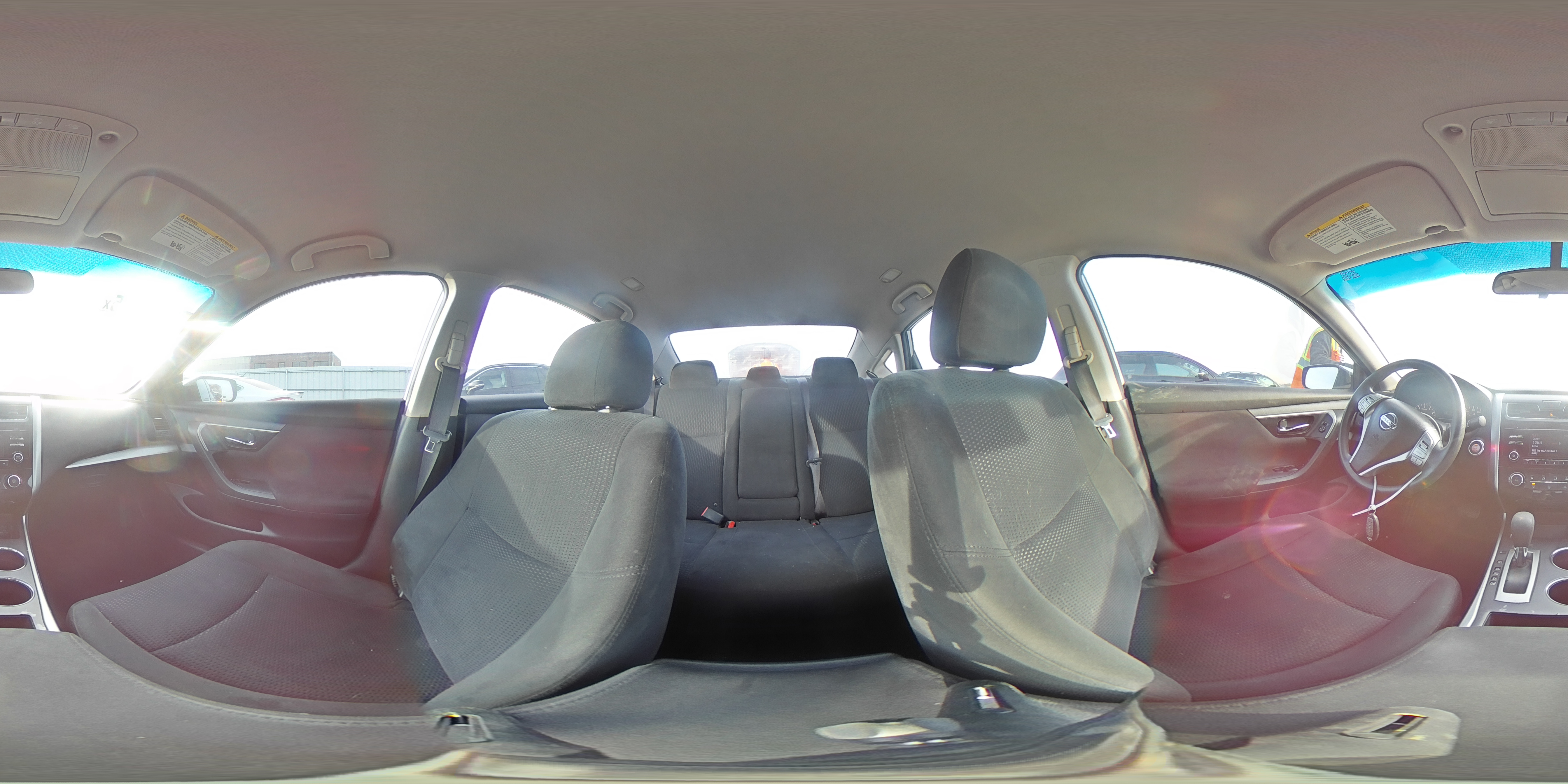 2015 Nissan Altima - Image 12