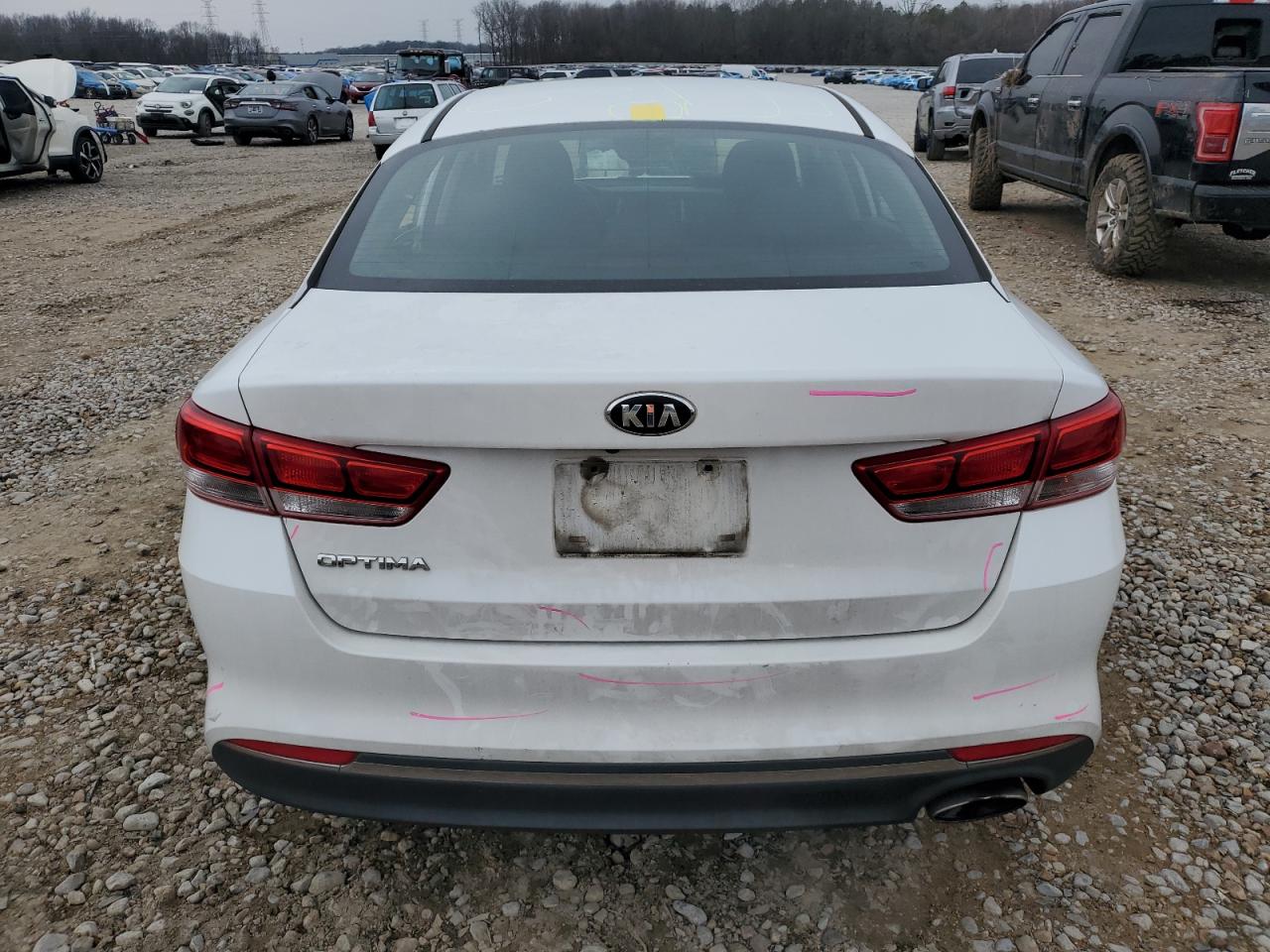 2016 Kia Optima - Image 8