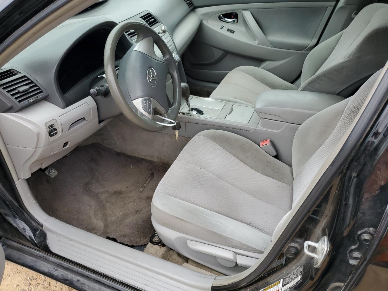 2010 Toyota Camry - Image 7
