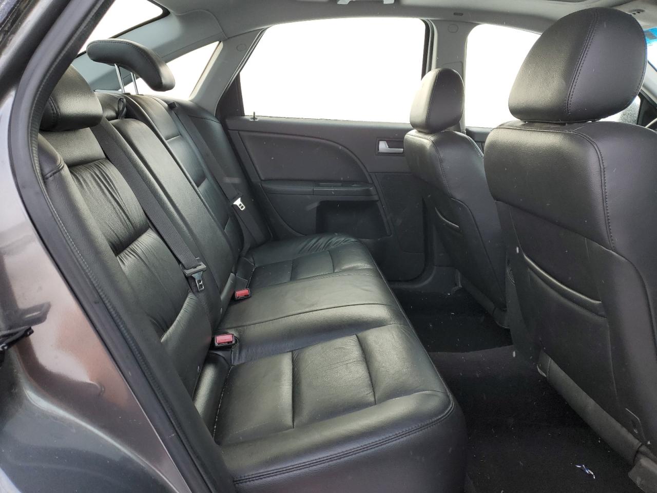 2006 Ford Five Hundred - Image 10