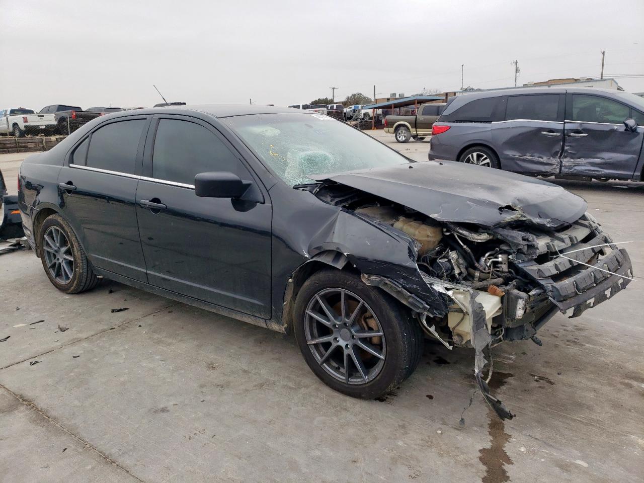 2011 Ford Fusion - Image 4