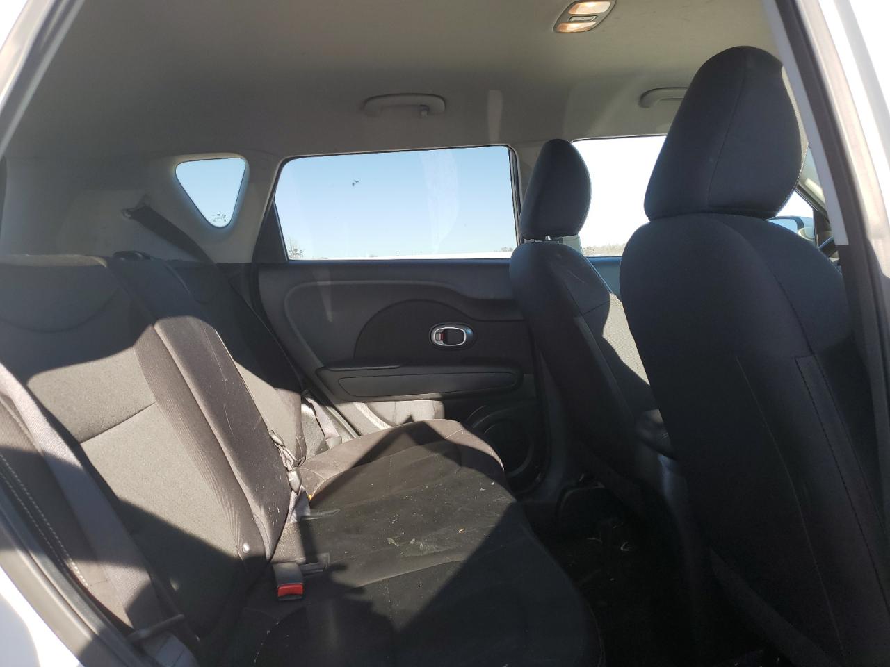 2015 Kia Soul - Image 11