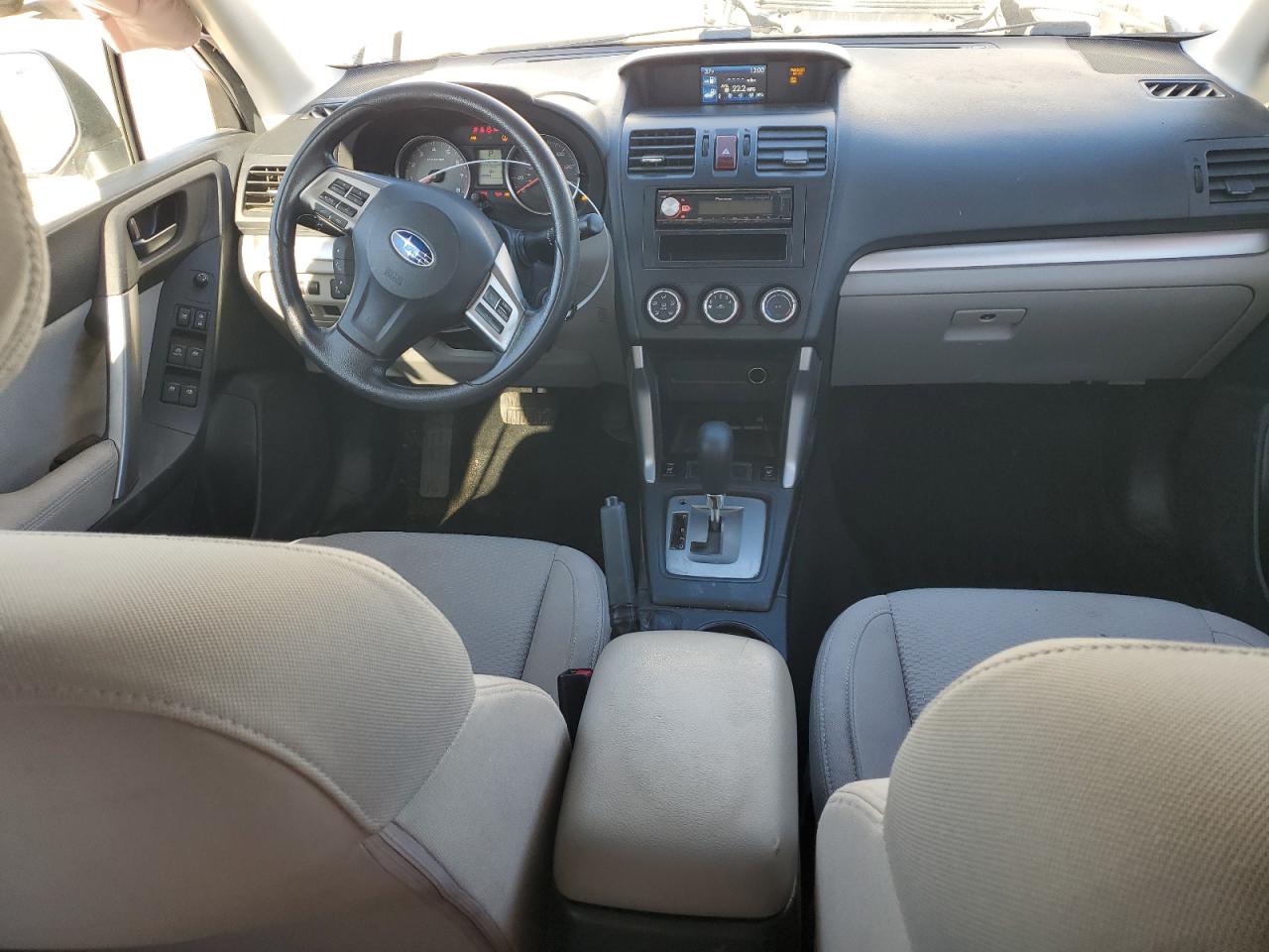 2014 Subaru Forester - Image 8