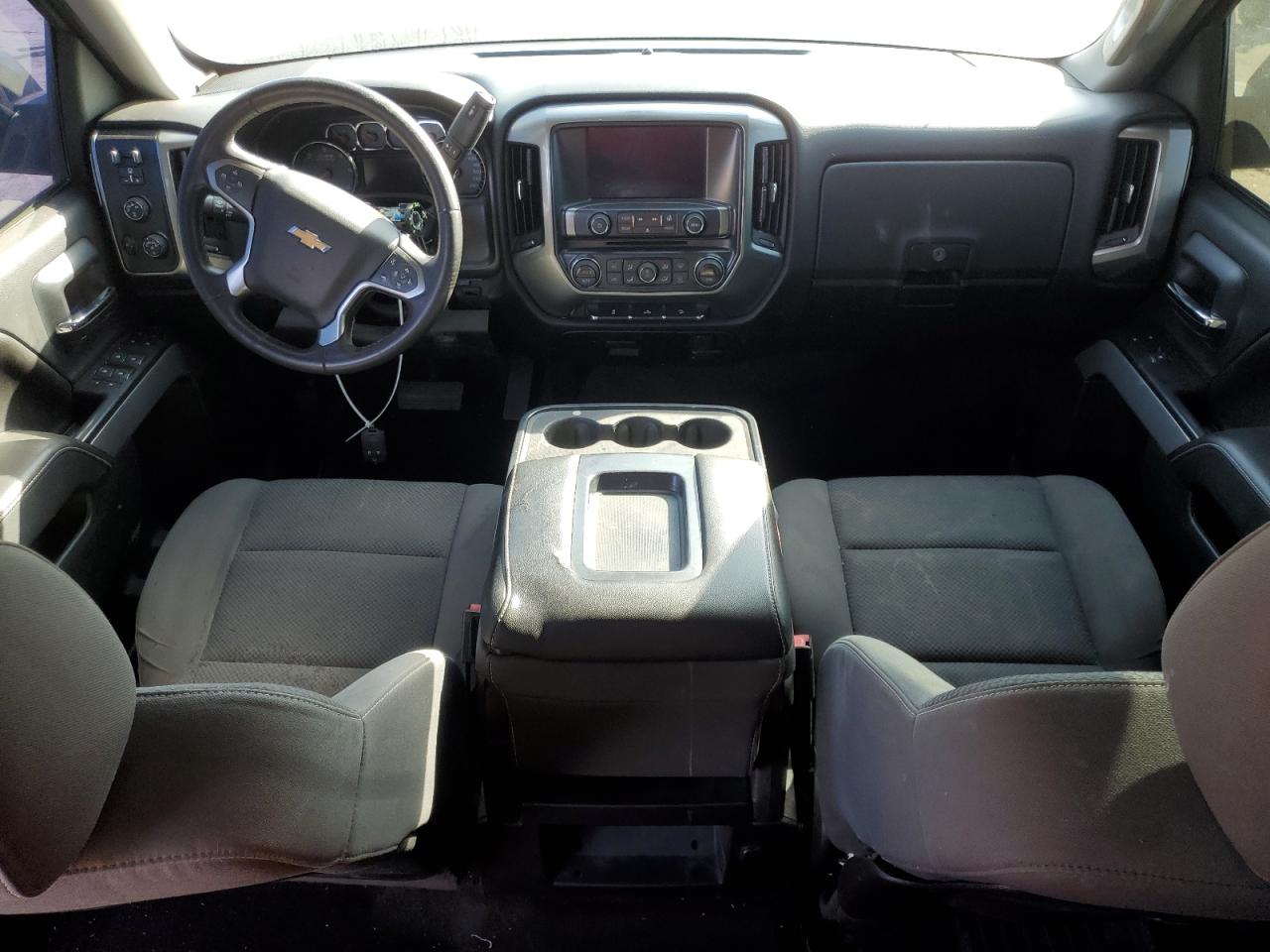 2015 Chevrolet Silverado - Image 8