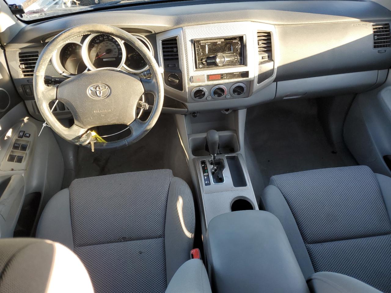 2006 Toyota Tacoma - Image 8