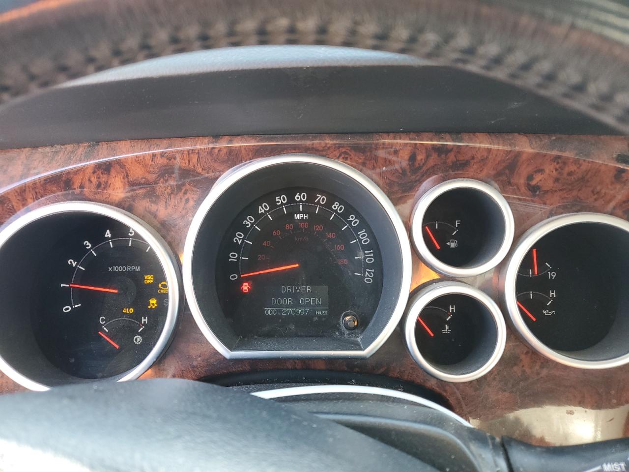 2008 Toyota Sequoia - Image 9