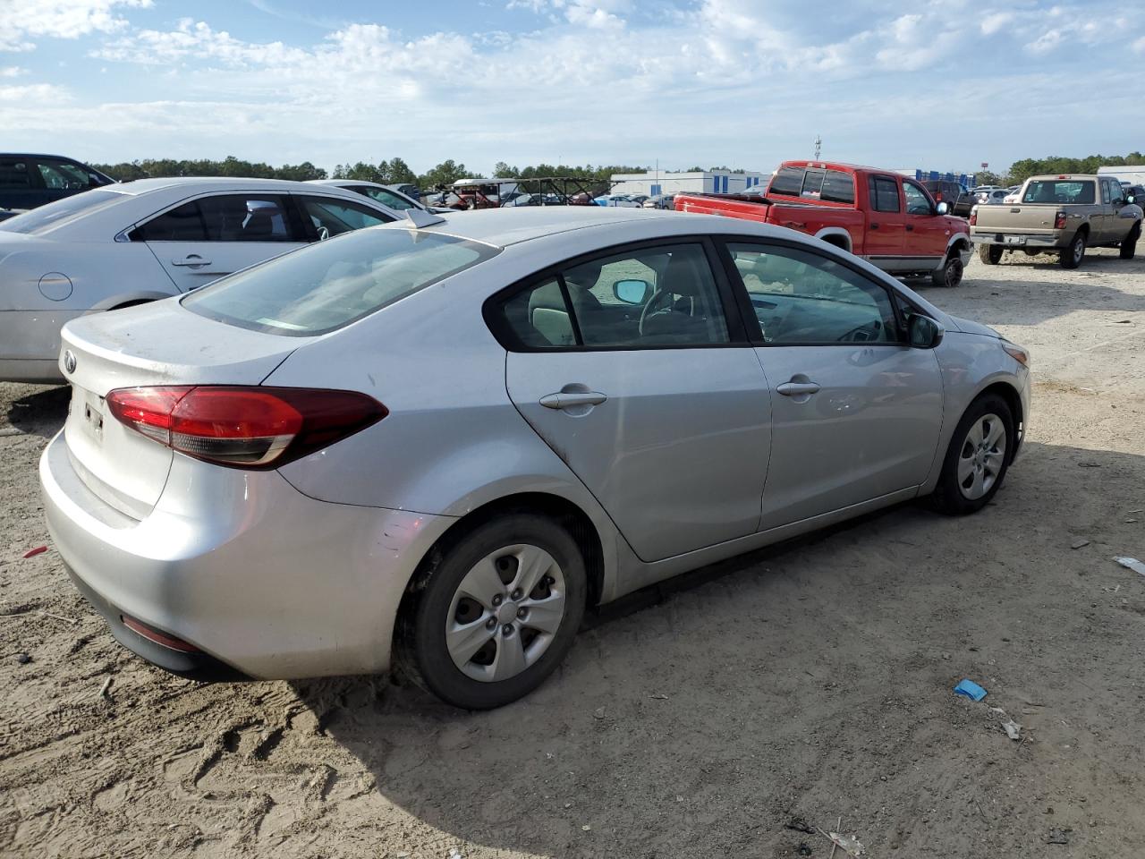 2018 Kia Forte - Image 3