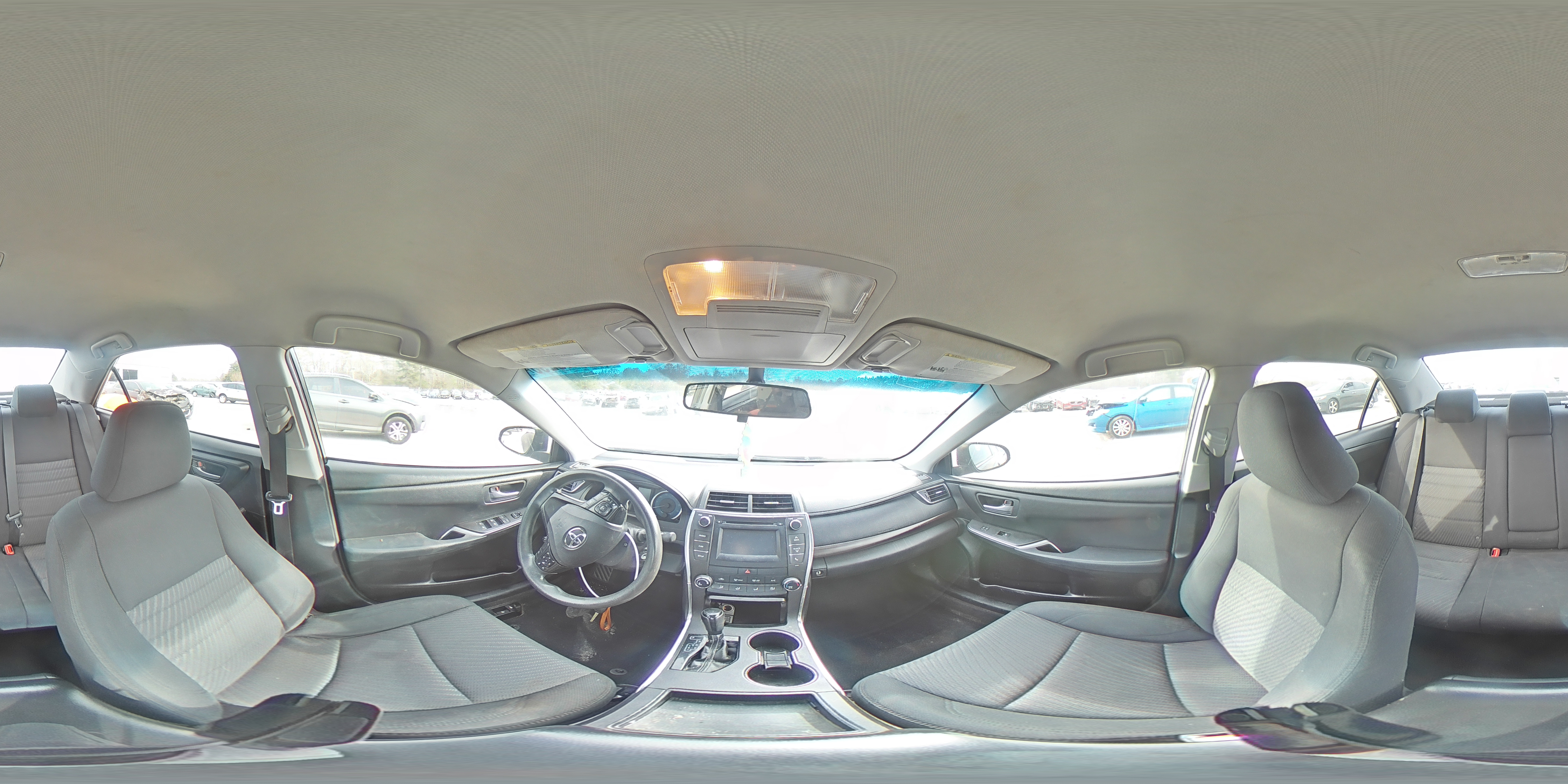 2016 Toyota Camry - Image 12