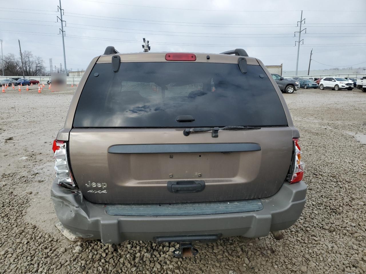 2002 Jeep Grand Cherokee - Image 6