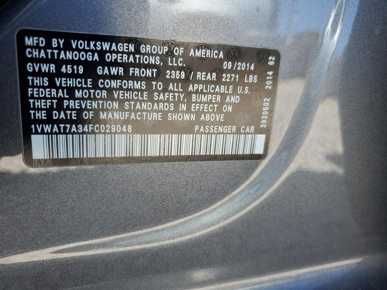2015 Volkswagen Passat - Image 12