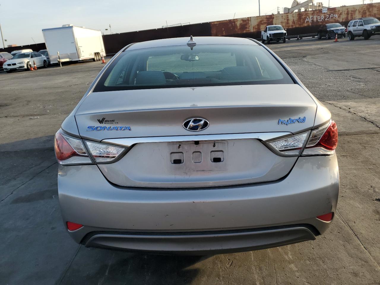2012 Hyundai Sonata - Image 6