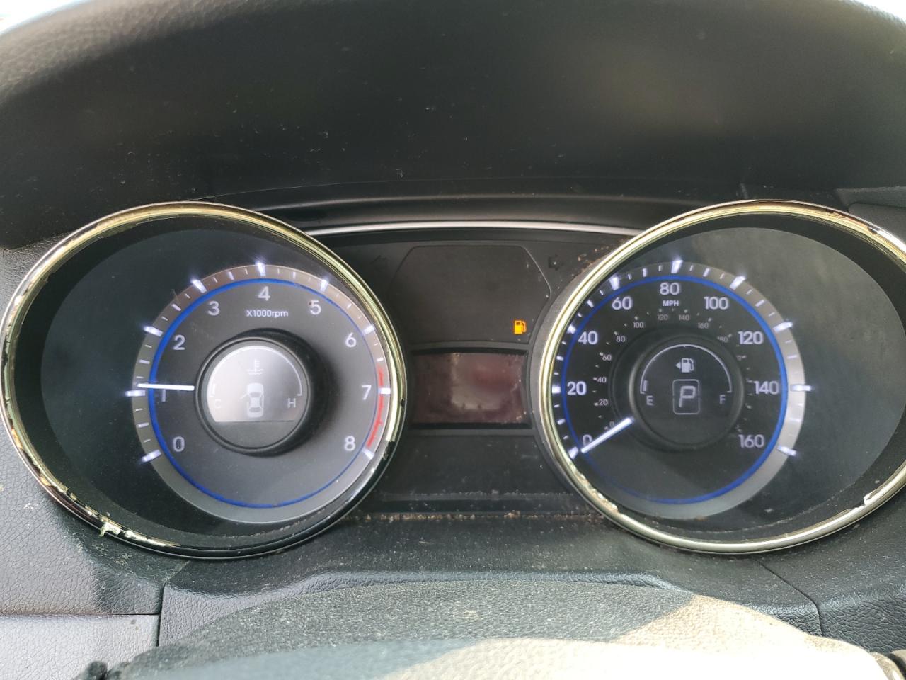 2013 Hyundai Sonata - Image 9