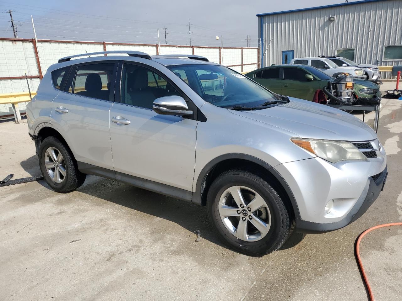 2015 Toyota RAV 4 - Image 4