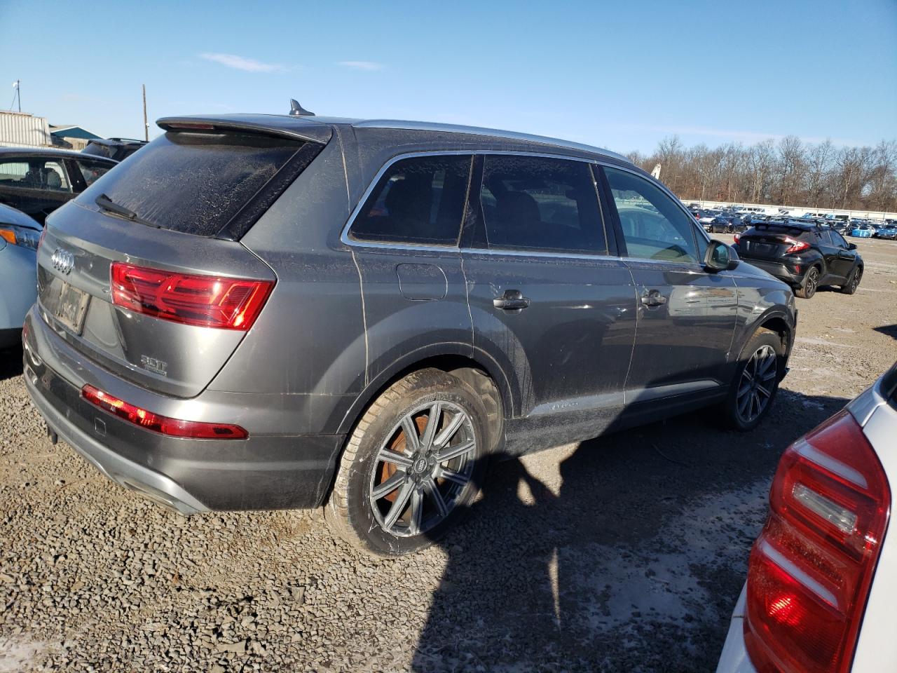 2017 Audi Q7 - Image 3