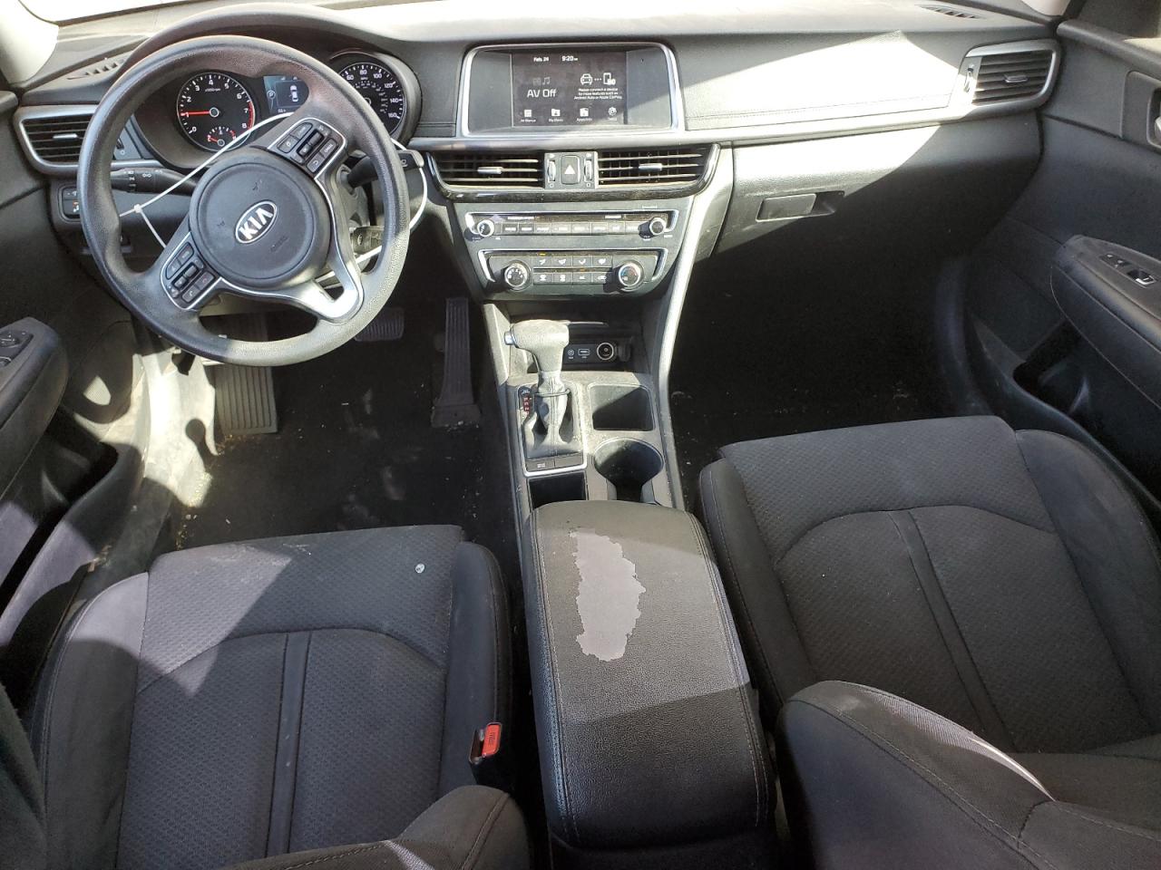 2018 Kia Optima - Image 8