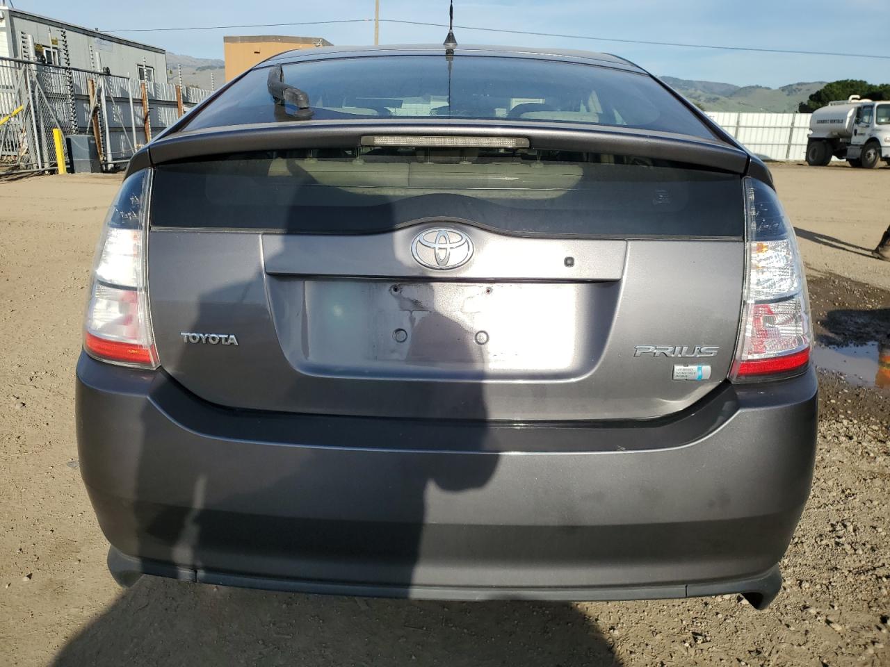 2005 Toyota Prius - Image 6