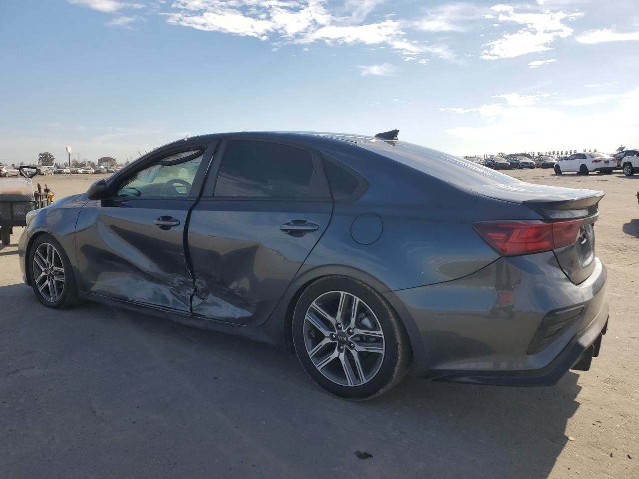 2019 Kia Forte - Image 2