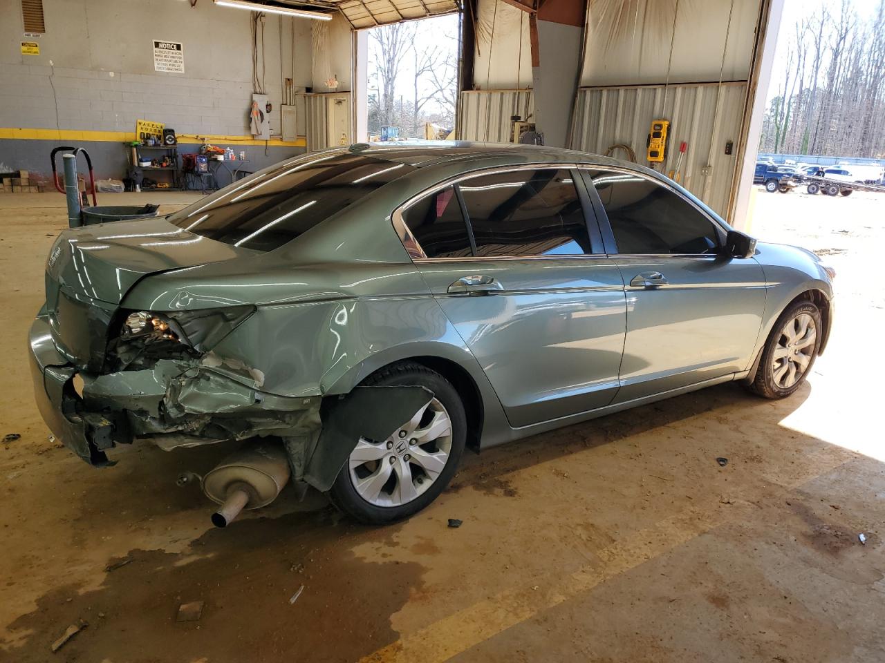 2009 Honda Accord - Image 3