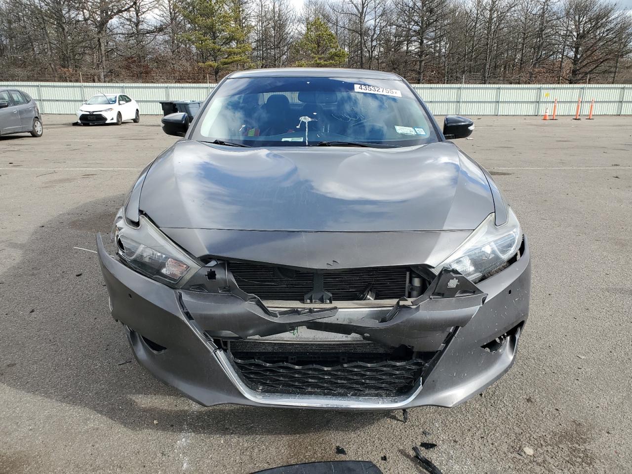 2018 Nissan Maxima - Image 5