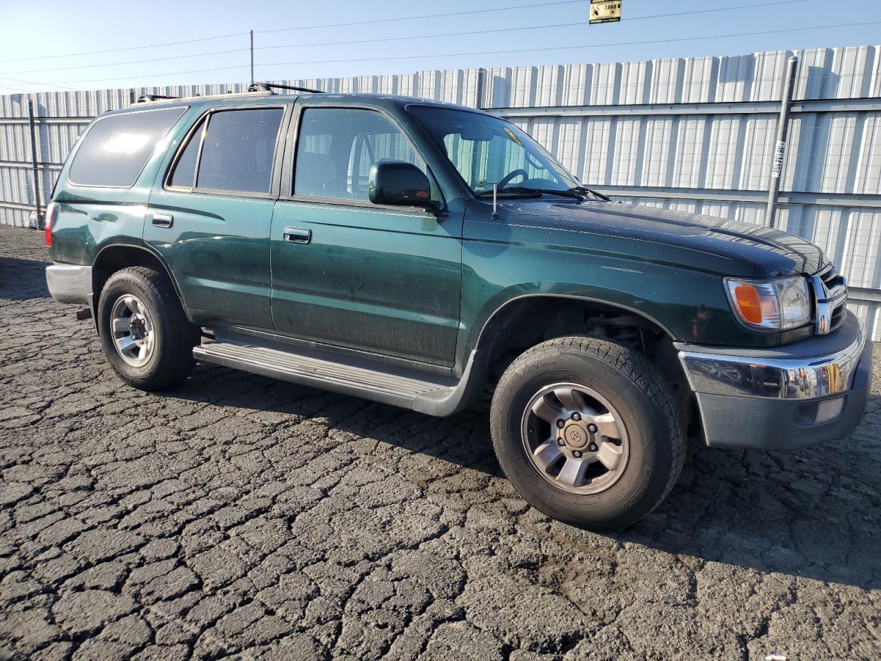 2002 Toyota 4Runner - Image 4