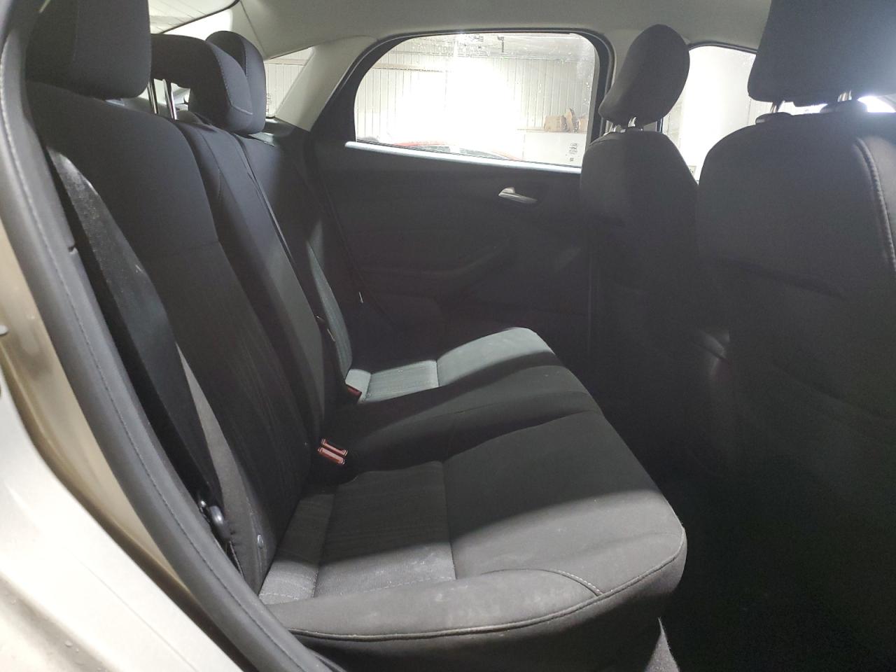 2015 Ford Focus - Image 10