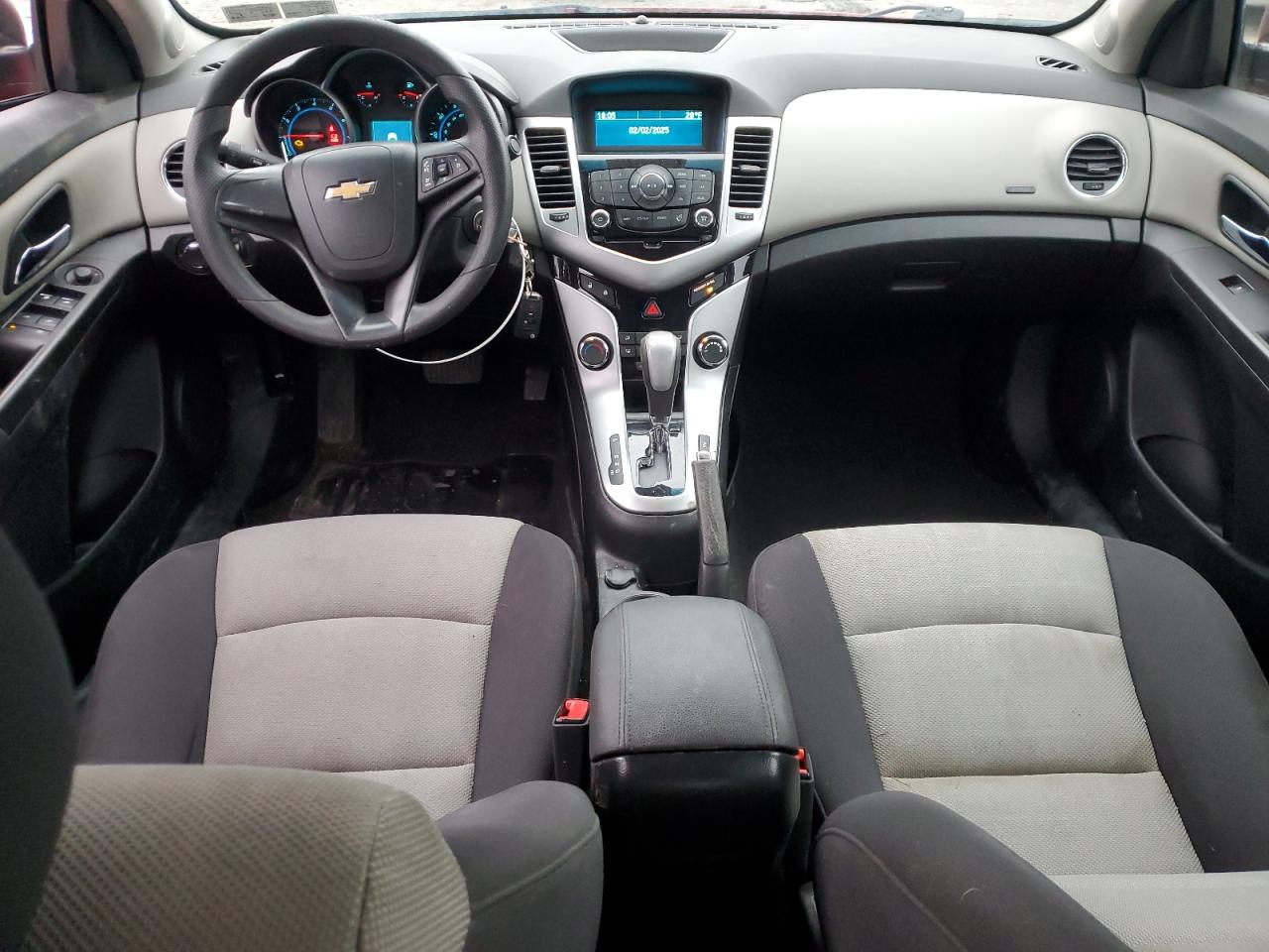 2014 Chevrolet Cruze - Image 8