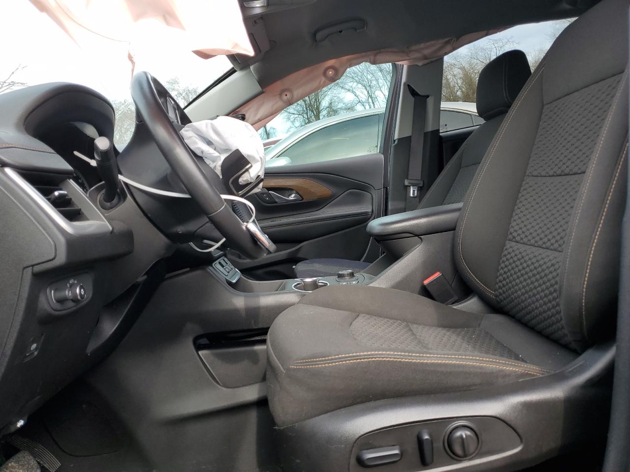 2018 GMC Terrain - Image 7