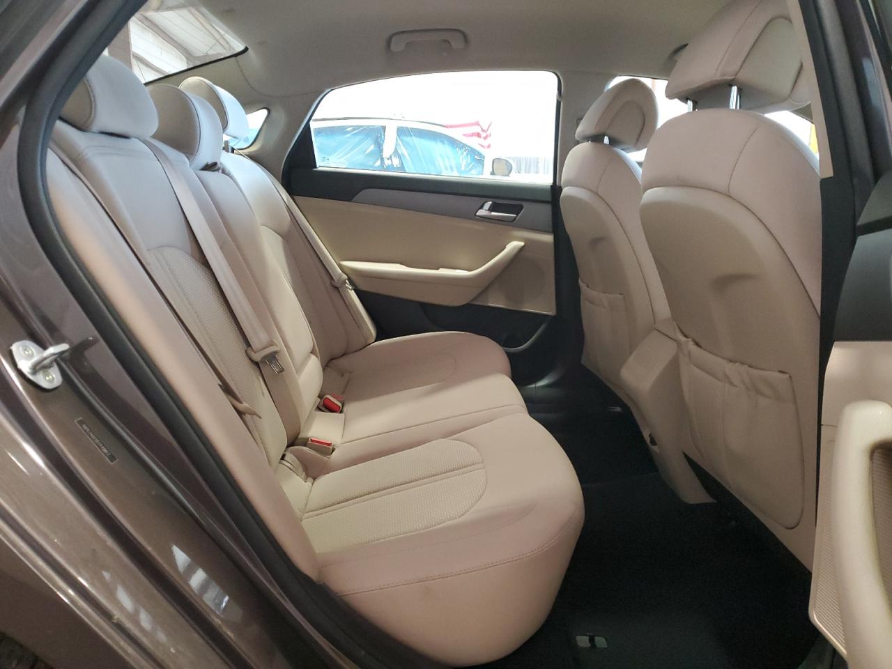 2015 Hyundai Sonata - Image 10