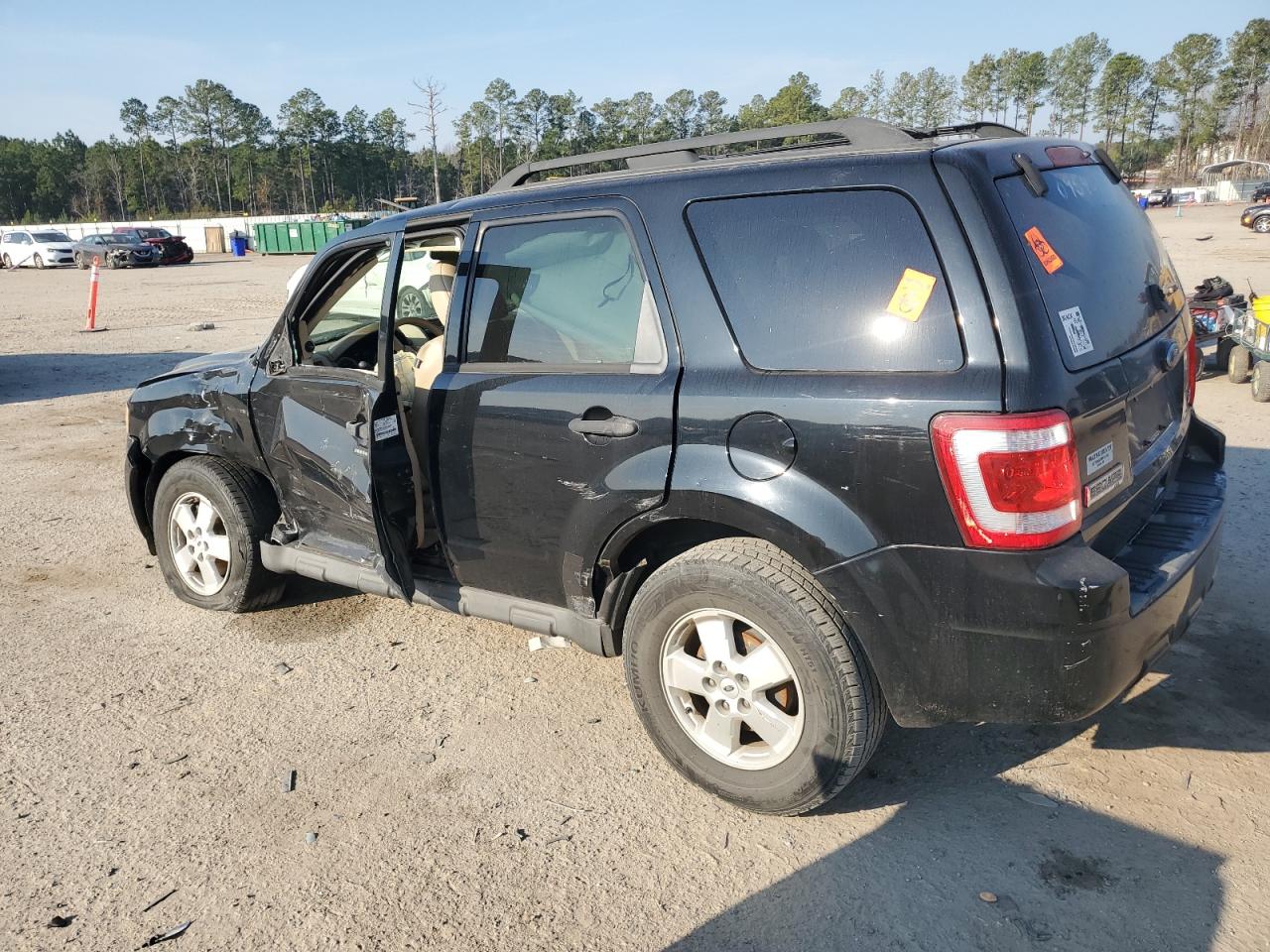 2010 Ford Escape - Image 2