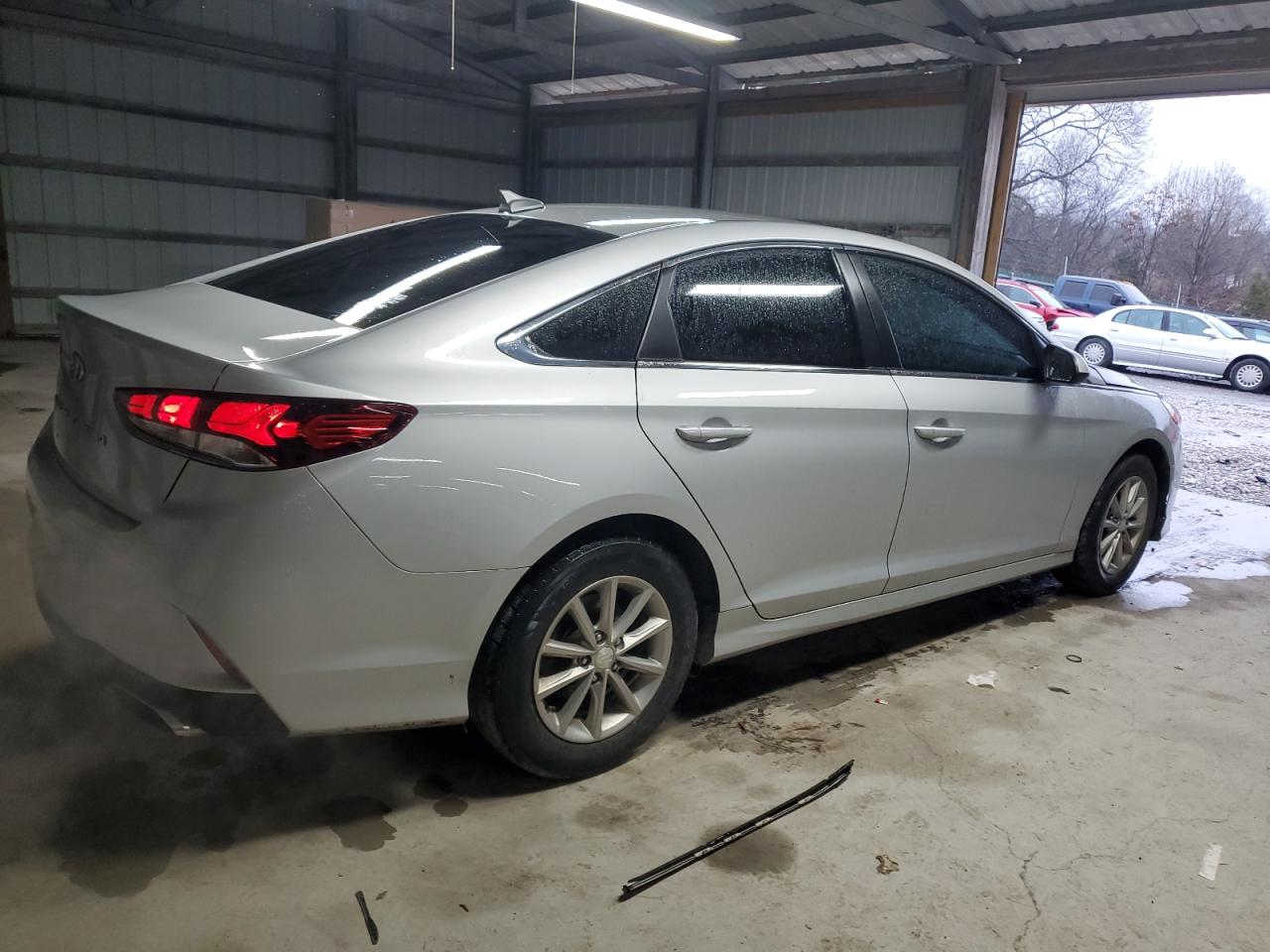 2019 Hyundai Sonata - Image 3