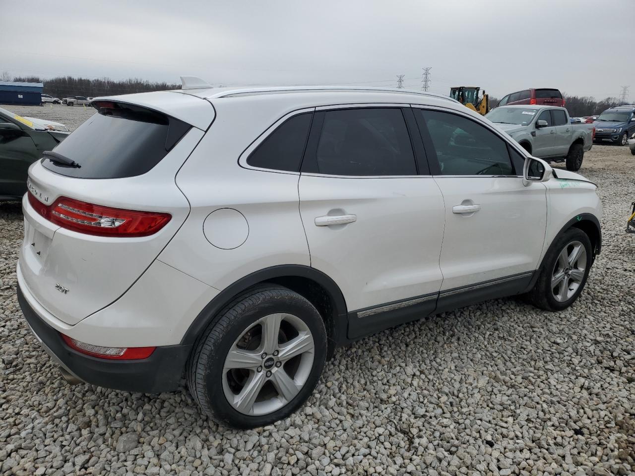 2017 Lincoln MKC - Image 3