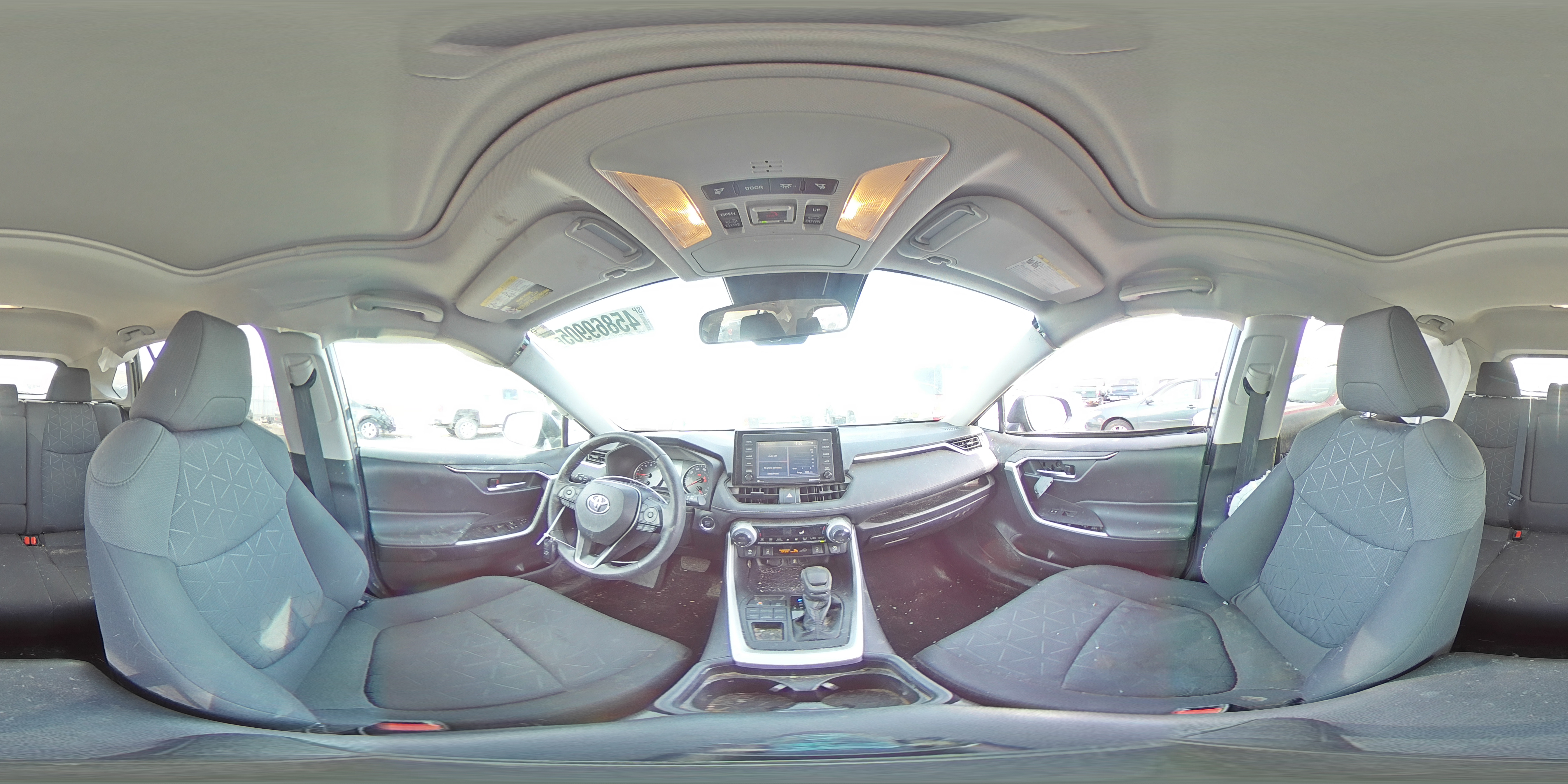 2021 Toyota RAV 4 - Image 13