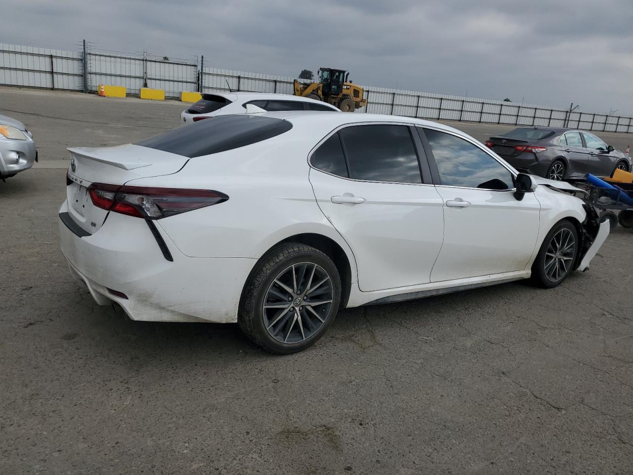2021 Toyota Camry - Image 3