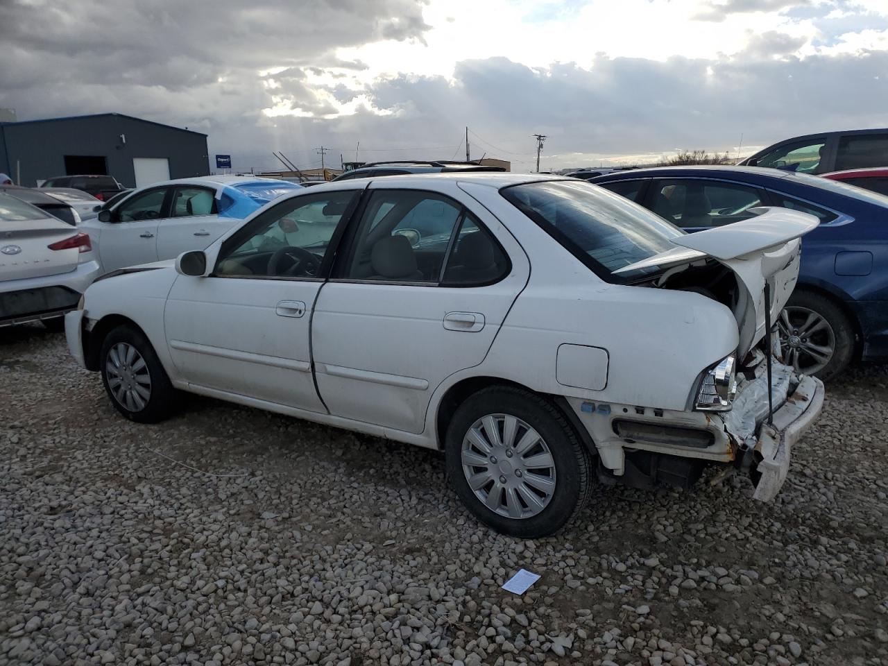 2004 Nissan Sentra - Image 2