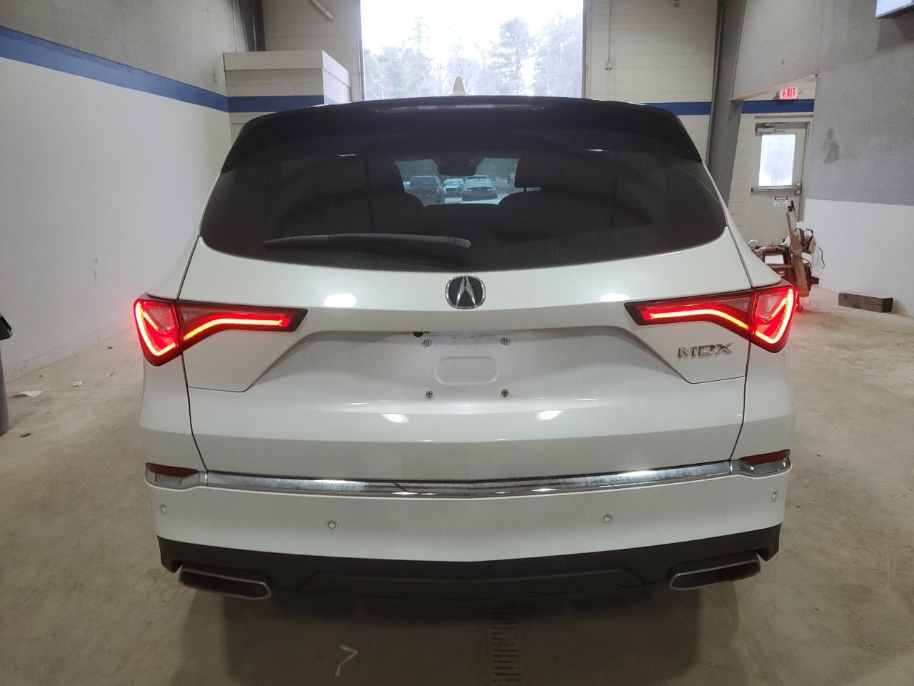 2022 Acura MDX - Image 6