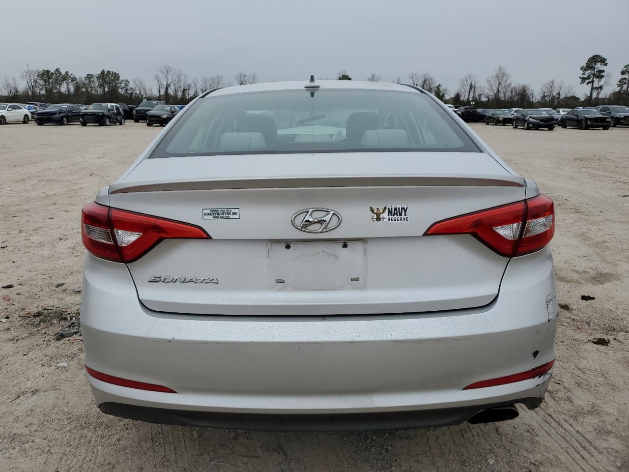 2015 Hyundai Sonata - Image 6