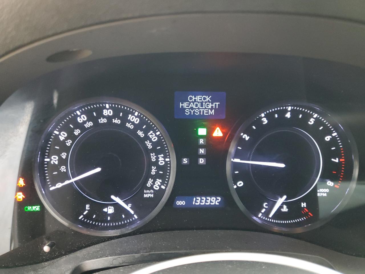 2012 Lexus IS - Image 9