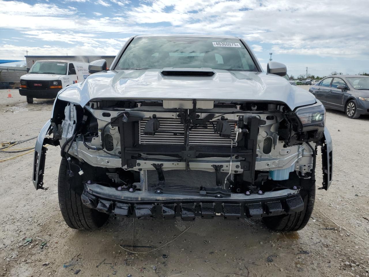 3TYLB5JN2RT052629 TOYOTA TACOMA 2024